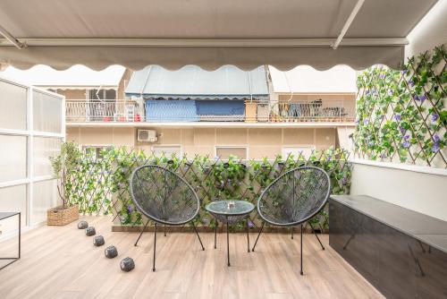 Newly Renovated Loft 1 min walk from metro by Cloudkeys