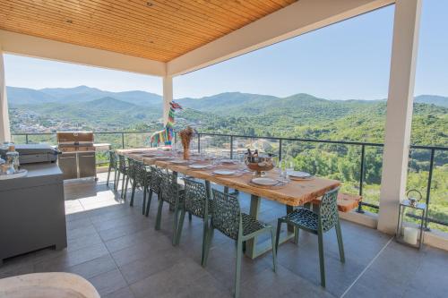Gallery image of NOUVEAUTÉ ! Magnifique villa de standing avec piscine, entre mer et montagnes, à 3 minutes des plus belles plages de la rive sud in Porticcio
