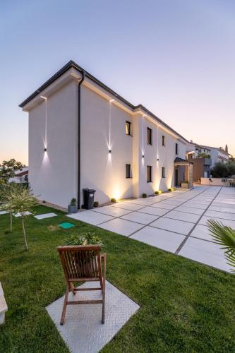 Villa Aurea Apartments de Luxe Malinska Luxus Apartments mit beheiztem Pool Insel Krk