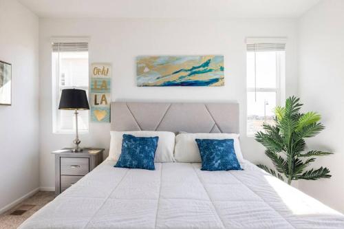 Ένα ή περισσότερα κρεβάτια σε δωμάτιο στο Home away from Home near Denver International Airport