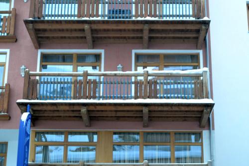 Piccard Obergurgl tesisinde bir balkon veya teras