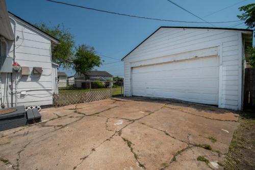 Tòa nhà nơi nhà nghỉ dưỡng tọa lạc