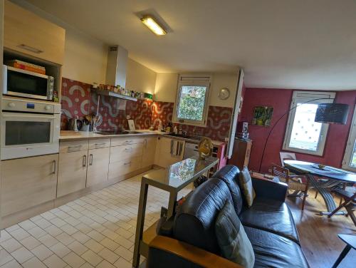 Photo de la galerie de l'établissement Appartement familial - haut canal St Martin, à Paris