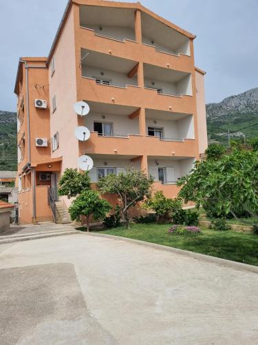 Olive Tree Apartment