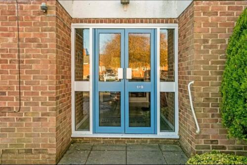 Η πρόσοψη ή η είσοδος του Riverside Apartment Oxford