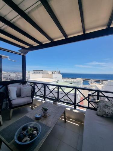 The Blue Cris-tol VV with Sea View