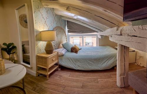 Encantador ático en el centro de Madrid by beBalmy