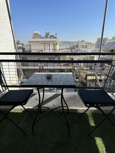 Piraeus Seaside Apartment Escape