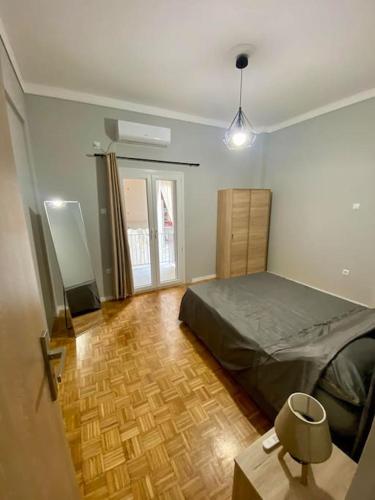 Ένα ή περισσότερα κρεβάτια σε δωμάτιο στο Sweety Flat Marina Zeas Piraeus