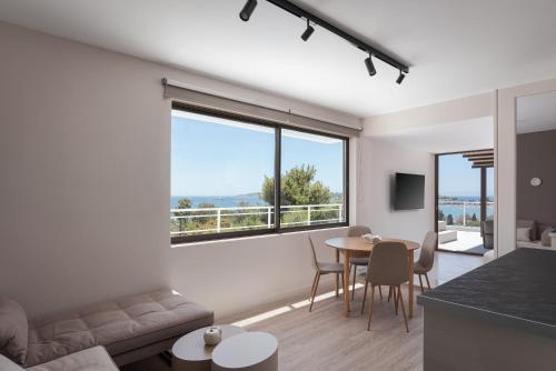 The Vouliagmeni Penthouse