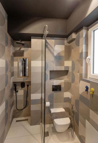 Well-designed apartment by the Acropolis GHH