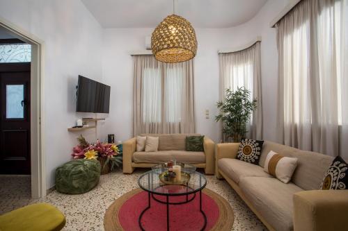 Thelia Rhodian Traditional house