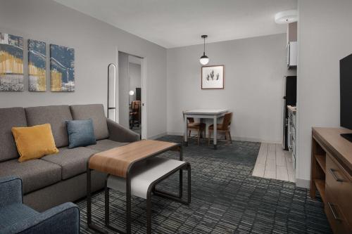 Homewood Suites by Hilton San Antonio Riverwalk/Downtown Image