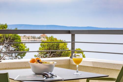 Beachfront Apartment Sunrise Residence Srzić