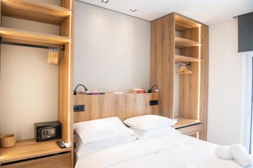 Luxury Modern Apt near Acropolis