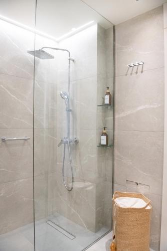 Luxury Modern Apt near Acropolis