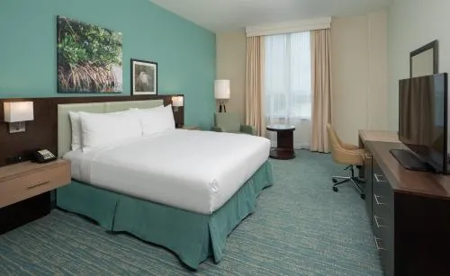 DoubleTree by Hilton Miami Doral photo 8