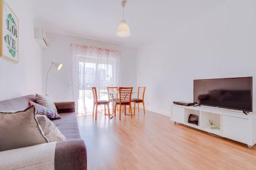 Spacious 2 bedroom apartment in Faro