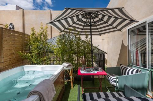 CSE Puerta de Armas Apartments