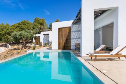 Πισίνα στο ή κοντά στο Mellamare Luxury Suites