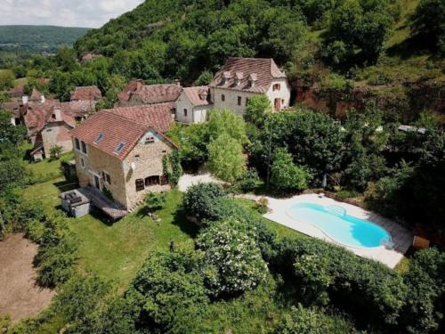 Grande maison, avec piscine privée et belle vue