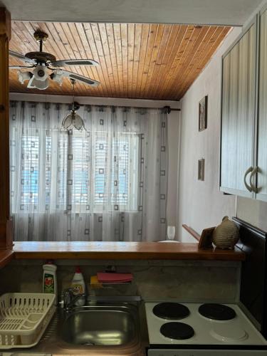 Fotografie z fotogalerie ubytování "Azzurra Apartments v destinaci Molunat