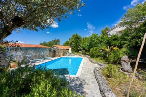Villa Menta 1