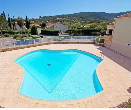 Photo de la galerie de l'établissement appartement 3 piscines accès direct plage, à Roquebrune-sur Argens