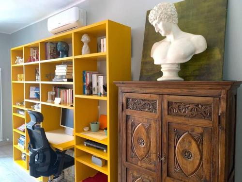 Art&Design close to Bocconi University