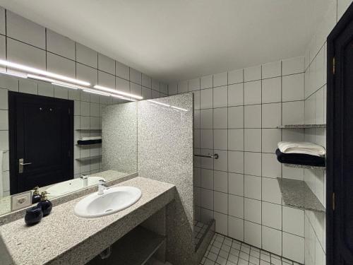 Sapphire apartment