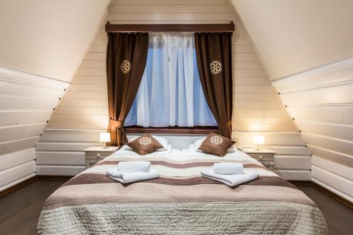 Posteľ alebo postele v izbe v ubytovaní Chata Walczaków -Blue Cave Cottage
