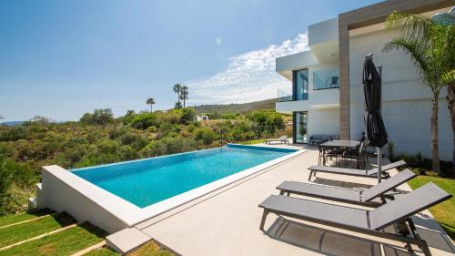 Villa las Rocas 142