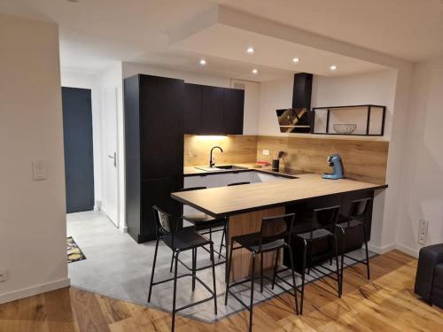 Cuisine ou kitchenette dans l'établissement superbe charme et belle vue