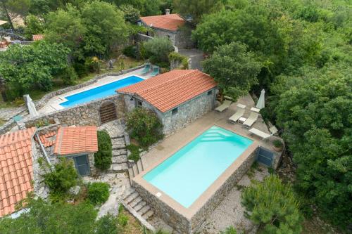 Villa Menta 2 2445