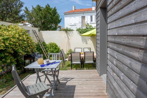 Μπαλκόνι ή βεράντα στο Courses et bains - tout à pied