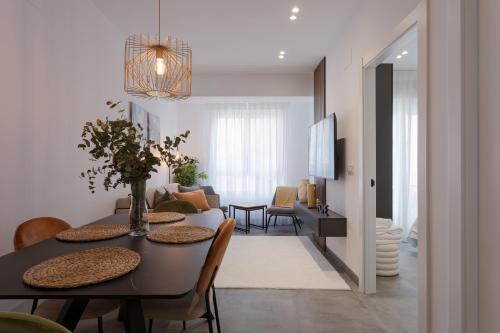 Edificio Botánica Alicante Centro by Renthas