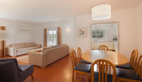 Χώρος καθιστικού στο TURIM Estrela do Vau Hotel