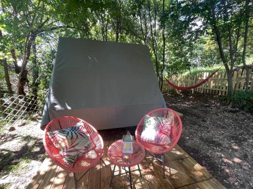 Vrt pred nastanitvijo Tenda Tipì Glamping Verde Mare by SMART-HOME