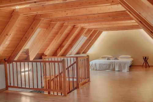 Ένα ή περισσότερα κρεβάτια σε δωμάτιο στο Saplan Real Estate CASA UISHERA