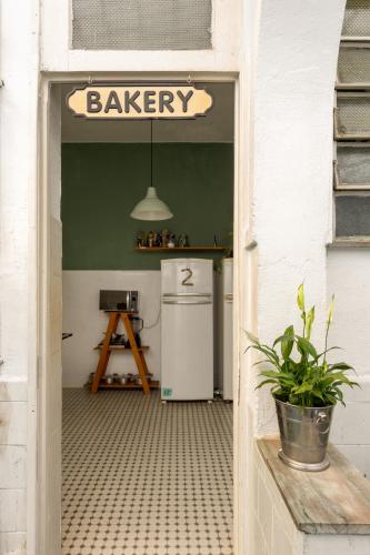 Kuchyň nebo kuchyňský kout v ubytování Chez Zany Boutique Hostel - Santa Teresa