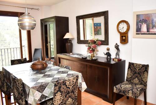 Fotografie z fotogalerie ubytování Apartamento rural "LA MUELA" v destinaci Villahermosa del Río