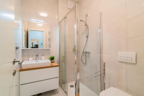 Flexible SelfCheckIns 86 - Zagreb - Garage - New Building - New Apartment - Loggia