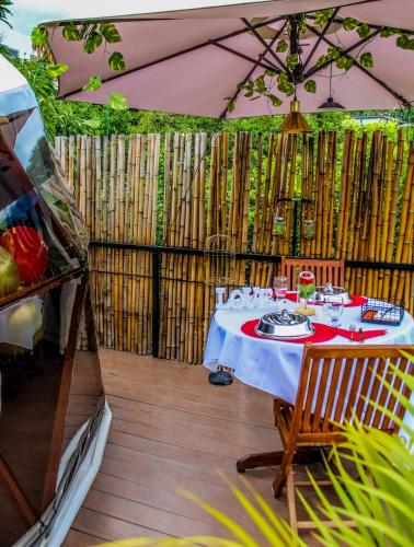 Balkoni atau teres di Oasis Glamping Tena Cun Vía La Mesa Anapoima