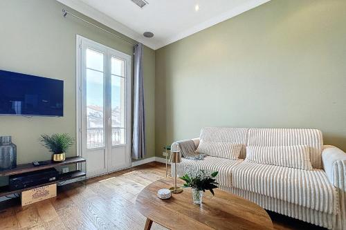 Photo de la galerie de l'établissement LE FORVILLE - Renovated 2P apartment in Marché Forville - IDEAL CONGRES, à Cannes