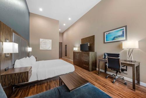 Postel nebo postele na pokoji v ubytování Best Western Plus Pflugerville Inn & Suites
