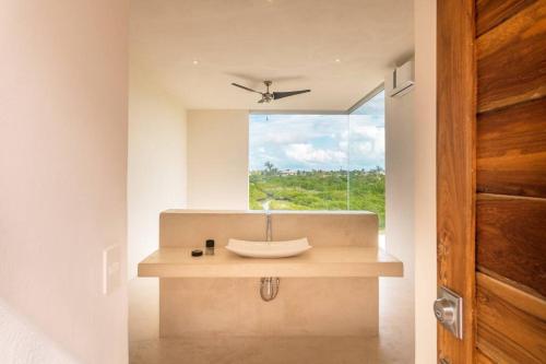 Phòng tắm tại Sunrise Cristal Nest