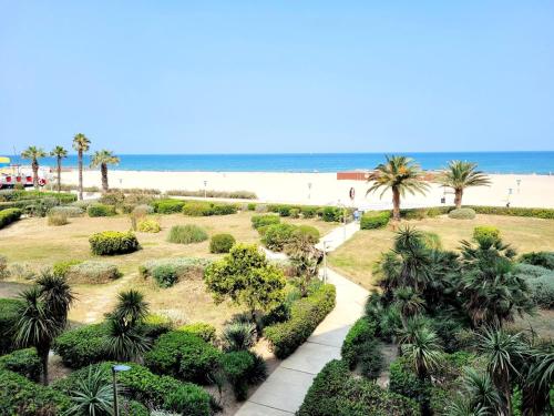 Canet-en-Roussillon : T3 6 pers accès plage, parking, terrasse - FR-1-794-99