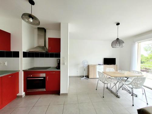 Beau T2 Moderne avec Piscine, Garage, Proche Mer - Canet-en-Roussillon