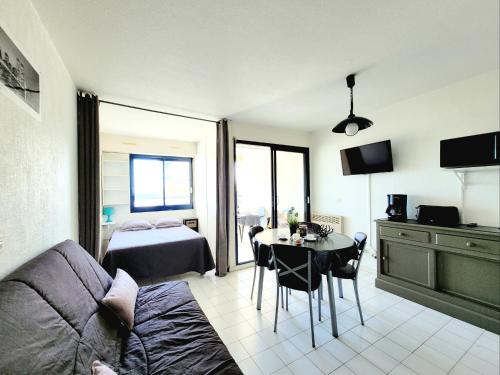 Canet-en-Roussillon - Studio alcôve 4 pers - Terrasse - Parking privé