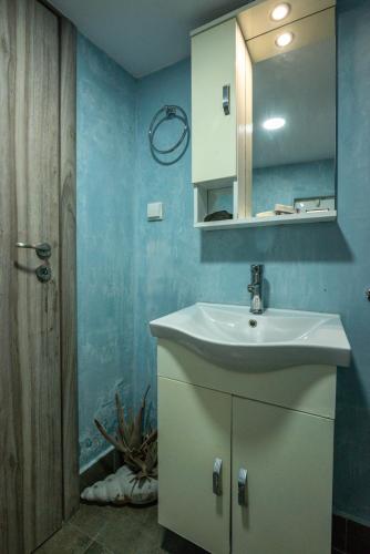 Ένα μπάνιο στο Grandma's Nest